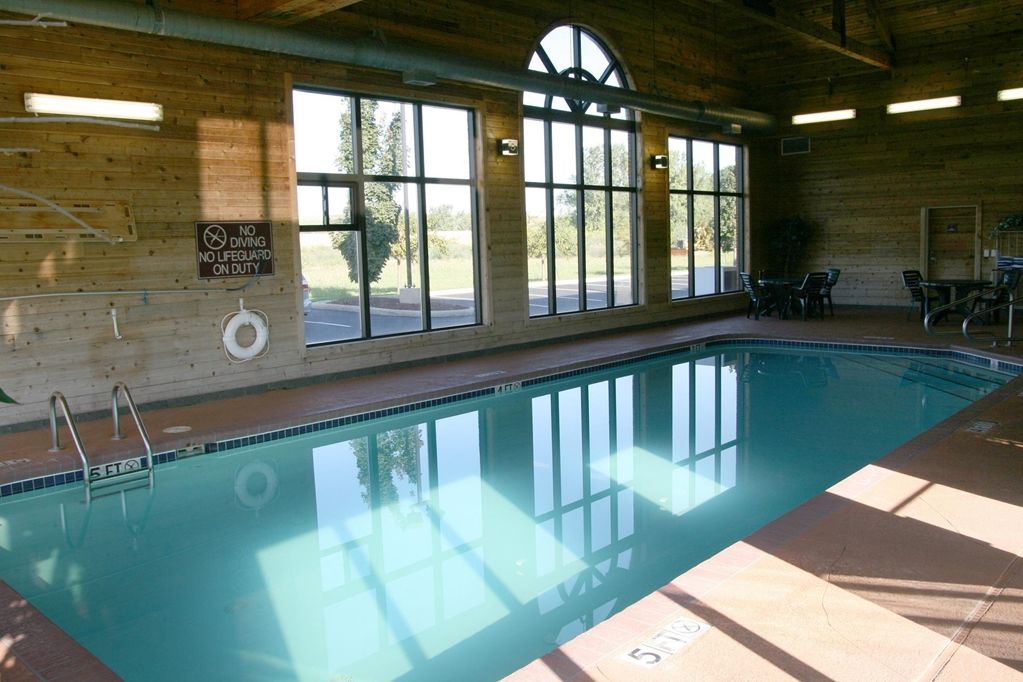Comfort Inn & Suites Toledo Facilities photo